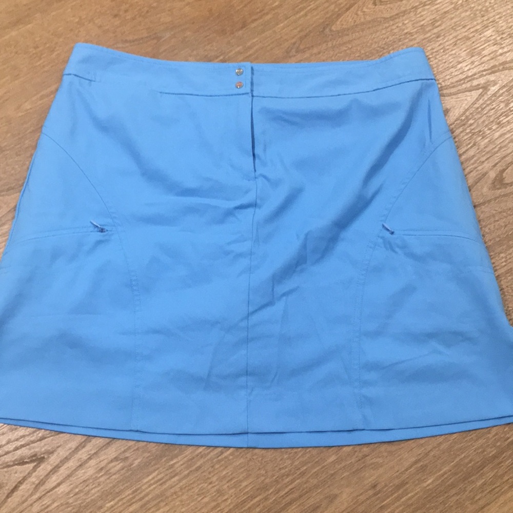 IZOD Golf 🏌️‍♀️ Skort — Stretch Poly — SIZE 10